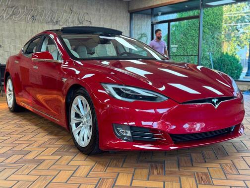 2017 Tesla Model S 75D