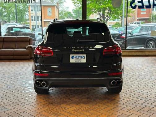 2017 Porsche Cayenne E-Hybrid S