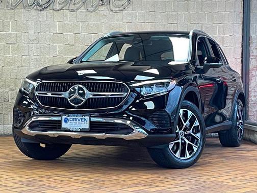 2025 Mercedes-Benz GLC 350e Base