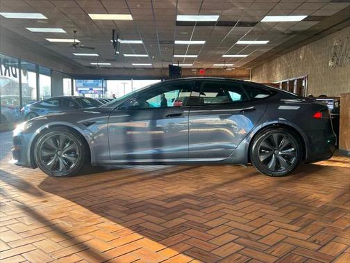 2022 Tesla Model S AWD