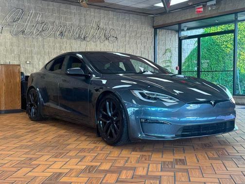 2021 Tesla Model S Plaid