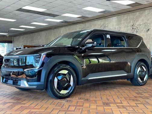 2024 Kia EV9 Wind AWD