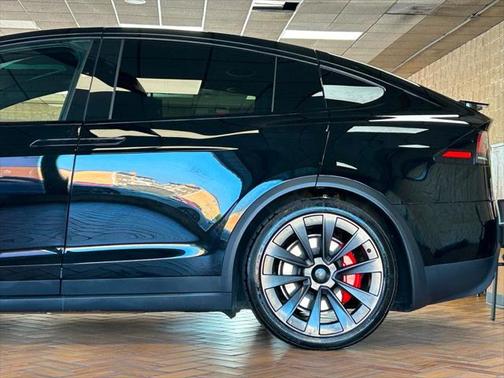 2024 Tesla Model X Plaid AWD