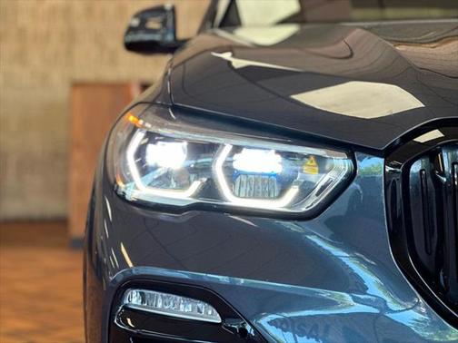 2020 BMW X5 M50i