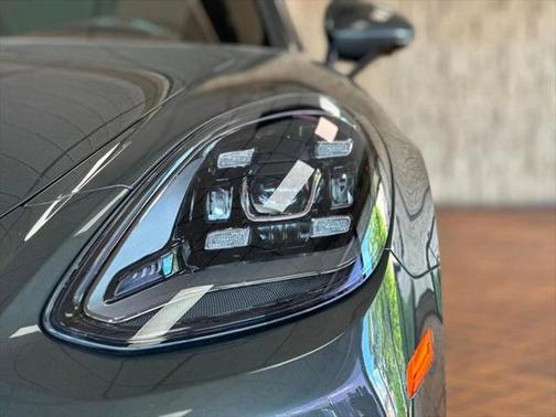 2023 Porsche Panamera E-Hybrid 4 E-Hybrid AWD