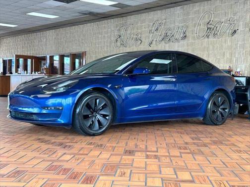 2022 Tesla Model 3 Standard Range
