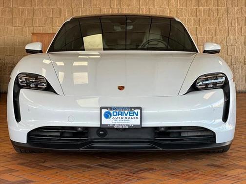 2022 Porsche Taycan RWD