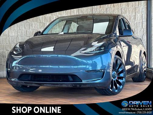 Midnight Silver Metallic 2022 Tesla Model Y Performance AWD