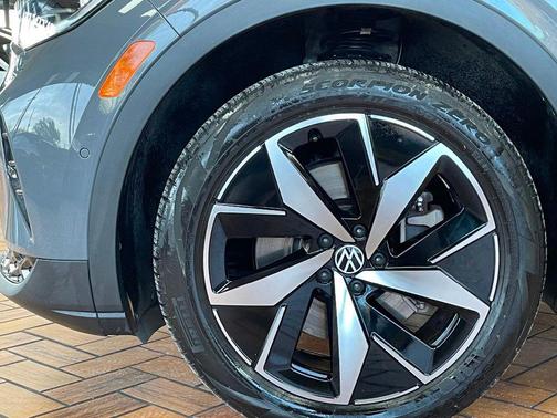 2023 Volkswagen ID.4 Pro S AWD w/SK On Battery