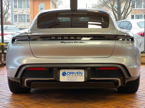 2020 Porsche Taycan Turbo Sedan