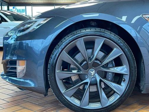 2021 Tesla Model S Long Range Plus