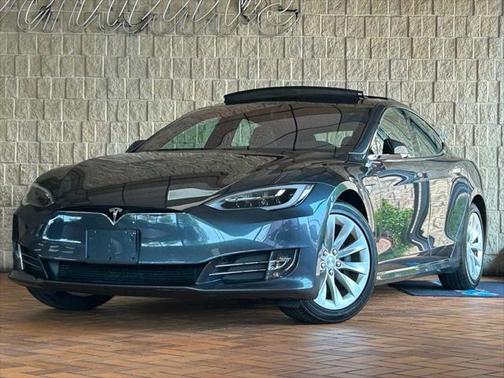 2017 Tesla Model S 75D