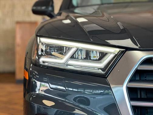 2020 Audi Q5 45 Premium Plus