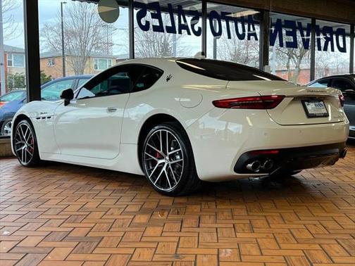 2024 Maserati GranTurismo Modena 3.0L