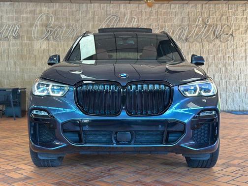 2020 BMW X5 M50i