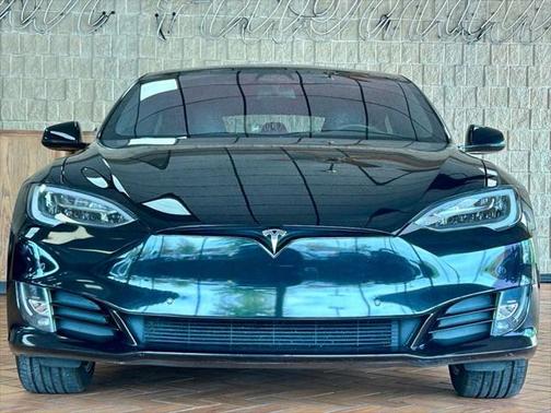 2017 Tesla Model S 75D