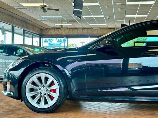 2017 Tesla Model S 75D