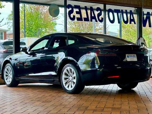 2017 Tesla Model S 75D
