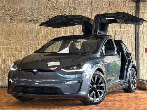 2023 Tesla Model X Standard Range AWD