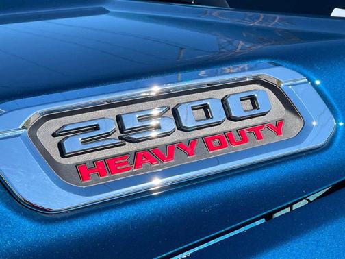 2024 RAM 2500 Big Horn 4x4 Crew Cab 6'4' Box