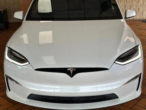 2022 Tesla Model X AWD