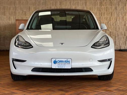 2019 Tesla Model 3 Standard Range Plus