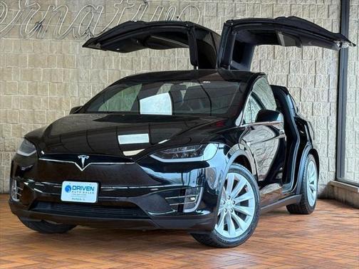 2018 Tesla Model X 75D AWD