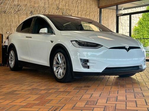 2018 Tesla Model X 75D AWD