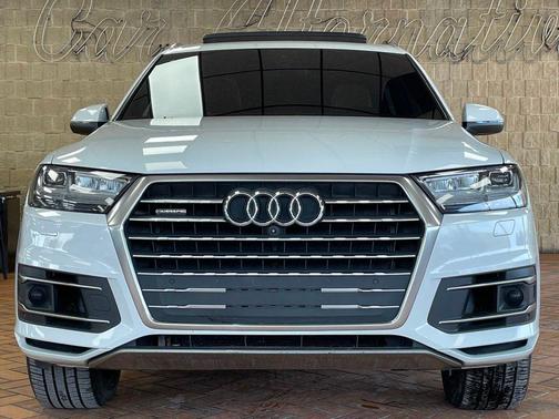 2017 Audi Q7 3.0T Premium