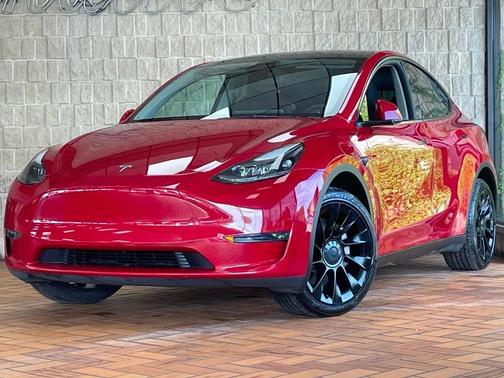 2023 Tesla Model Y Long Range AWD