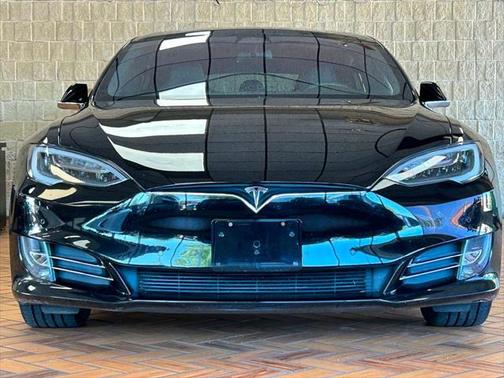2018 Tesla Model S 75D