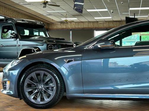 2020 Tesla Model S Long Range Plus