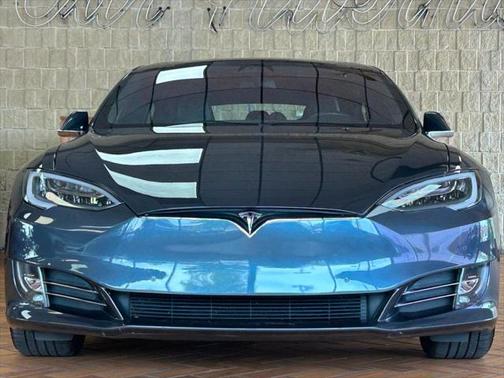 2020 Tesla Model S Long Range Plus