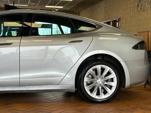 2017 Tesla Model S 100D