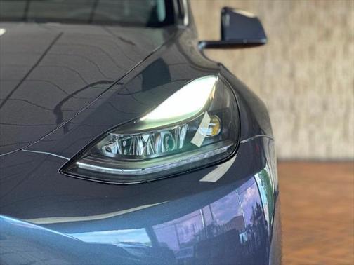 2023 Tesla Model Y Performance AWD