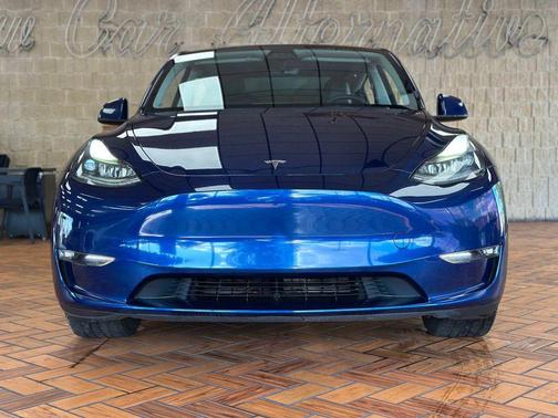 2023 Tesla Model Y Long Range AWD