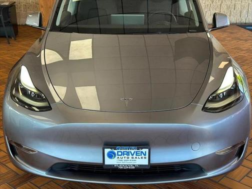2024 Tesla Model Y Long Range AWD
