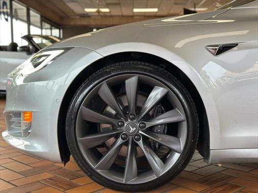2017 Tesla Model S 100D