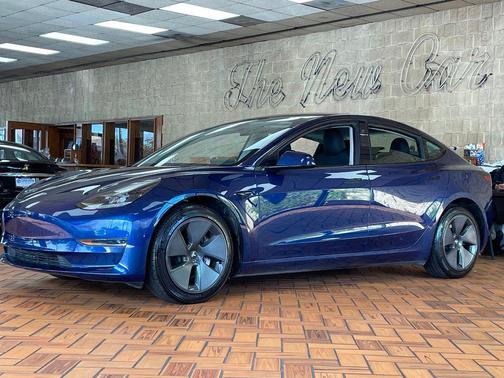 2023 Tesla Model 3 Standard Range