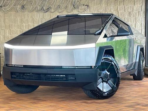 Stainless Steel 2024 Tesla Cybertruck Cyberbeast AWD