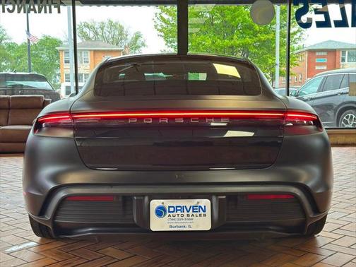 2022 Porsche Taycan 4S AWD
