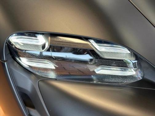 2022 Porsche Taycan 4S AWD