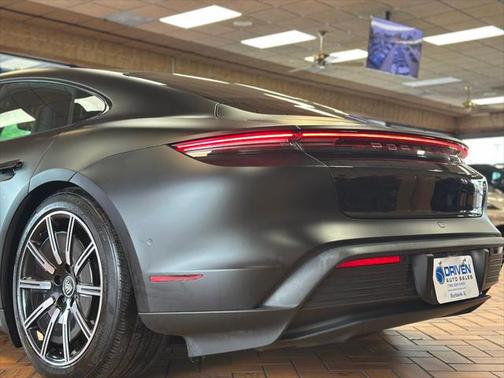 2022 Porsche Taycan 4S AWD