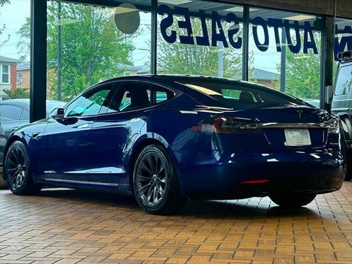 2020 Tesla Model S Long Range