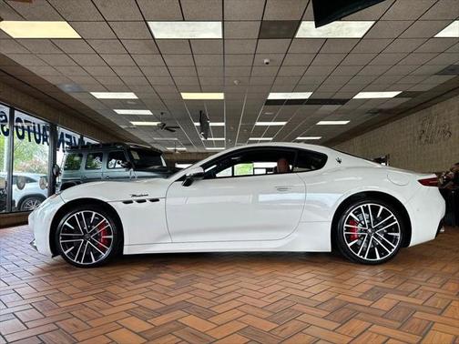 2024 Maserati GranTurismo Modena 3.0L