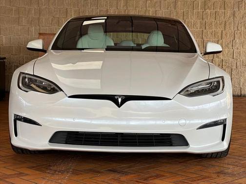 2022 Tesla Model S Plaid