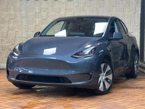 2023 Tesla Model Y Long Range AWD