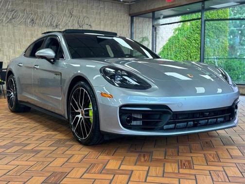 2023 Porsche Panamera 4 E-Hybrid Platinum Edition AWD