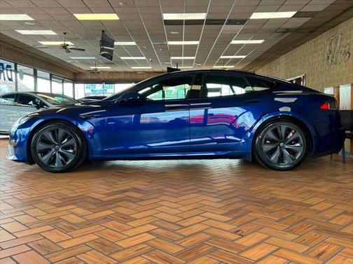 2022 Tesla Model S AWD