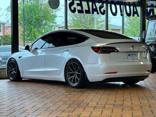2020 Tesla Model 3 Long Range